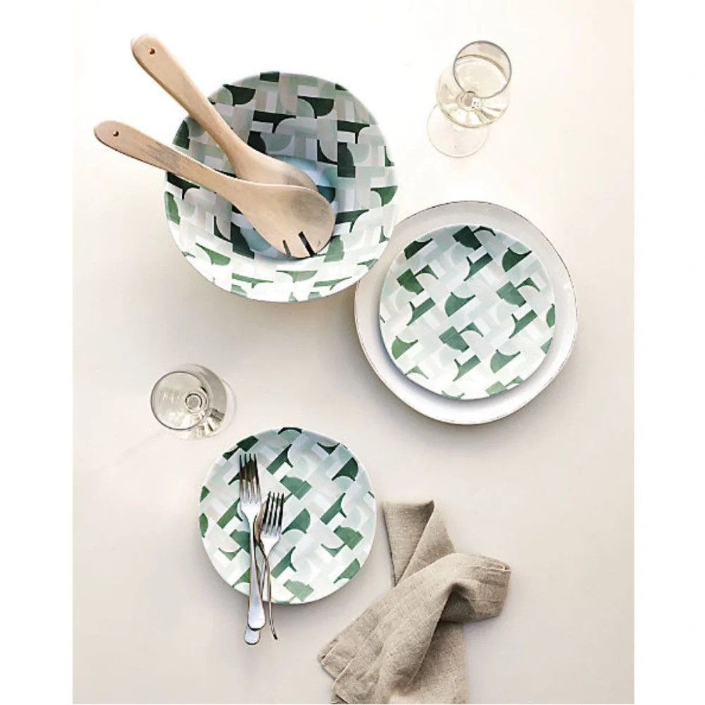 New! Crate&Barrel Marin Melamine Salad Appetizer Plate